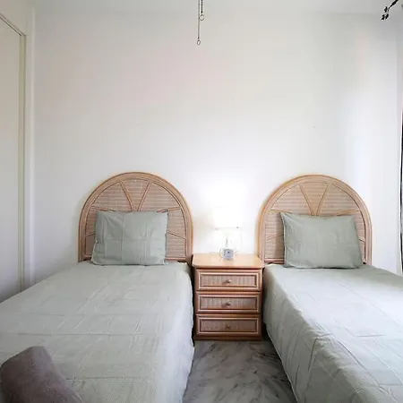 Piso En Urbanizacion Privada Con Piscina. Pet2a Apartment