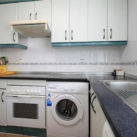 Piso En Urbanizacion Privada Con Piscina. Pet2a *