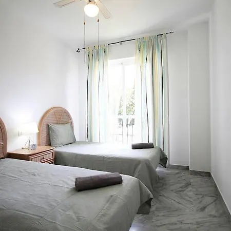 Apartment Piso En Urbanizacion Privada Con Piscina. Pet2a